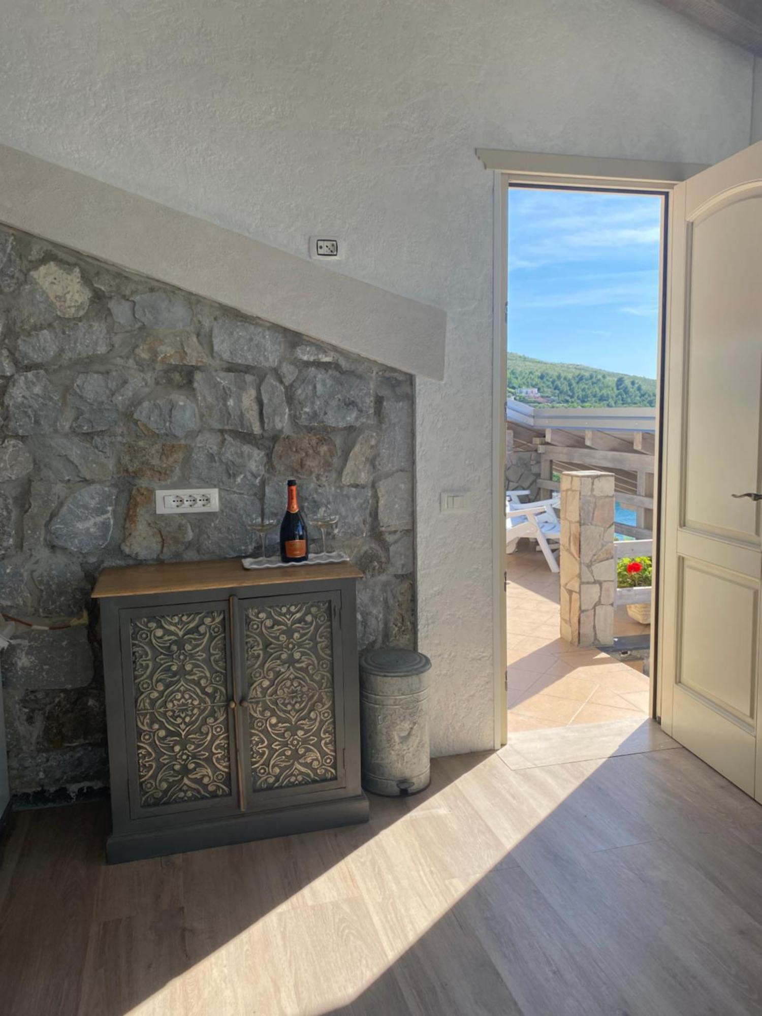 B&B Villa La Petra Сан Никола Арчела Стая снимка