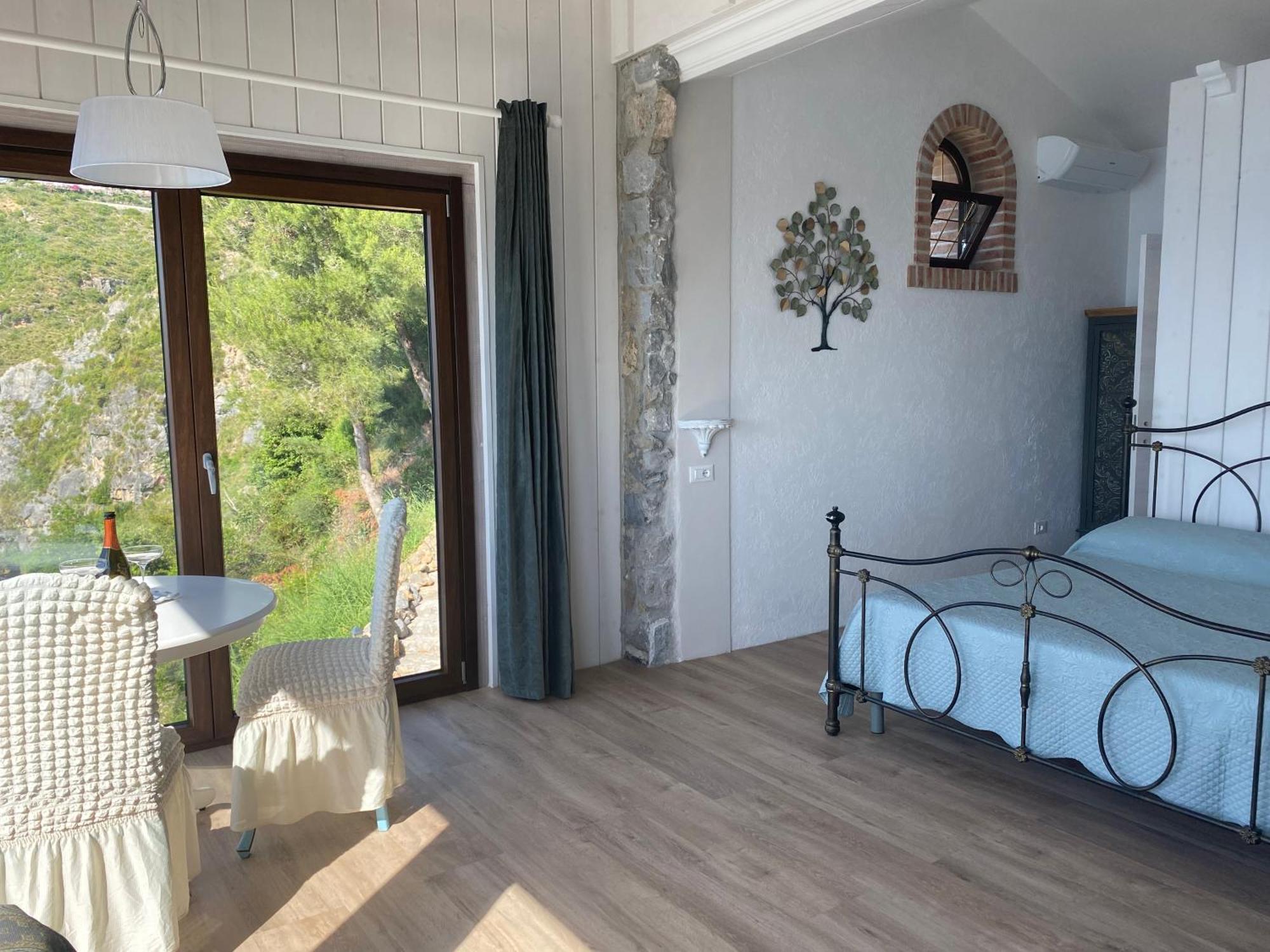 B&B Villa La Petra Сан Никола Арчела Стая снимка