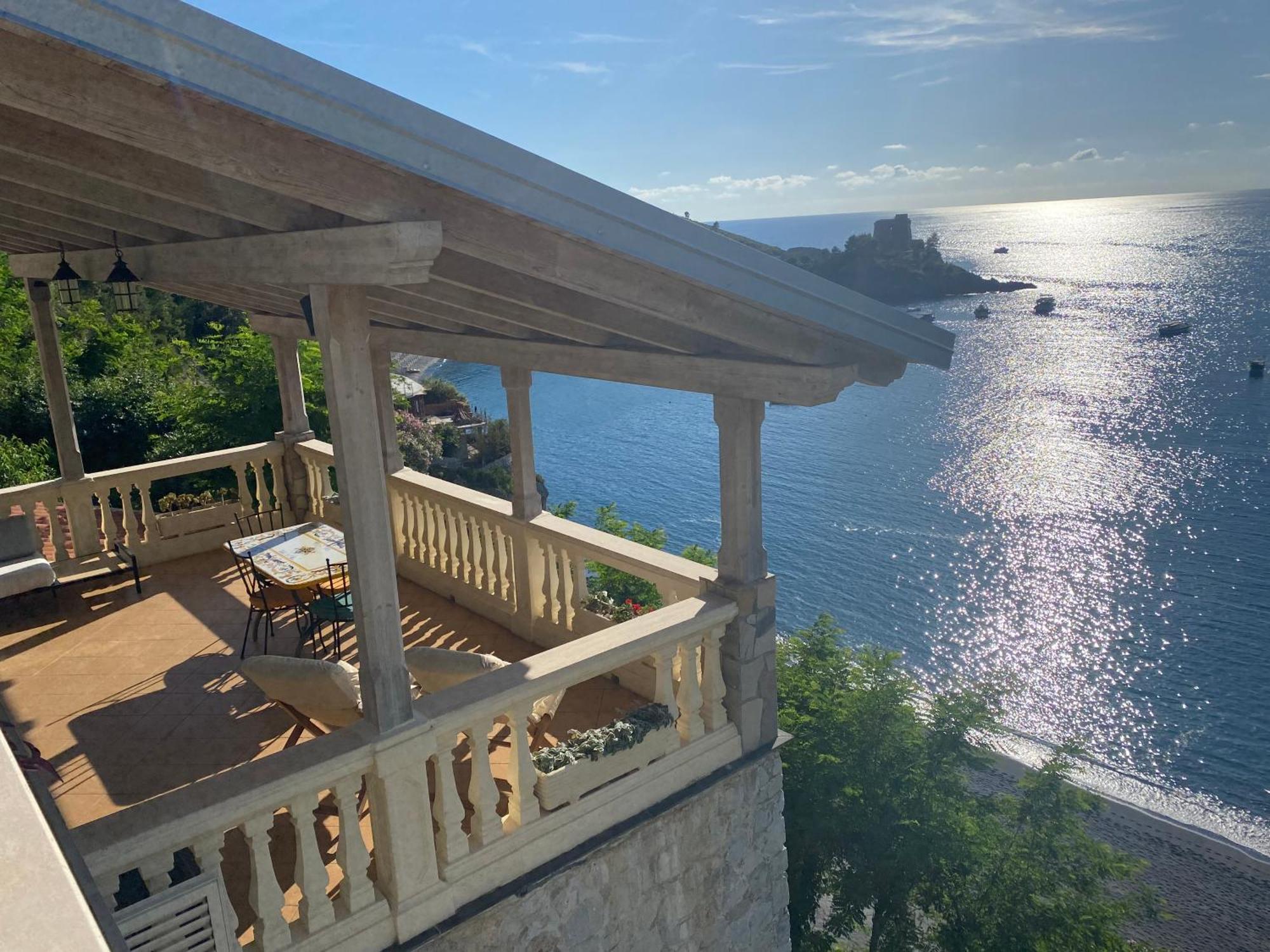 B&B Villa La Petra Сан Никола Арчела Стая снимка